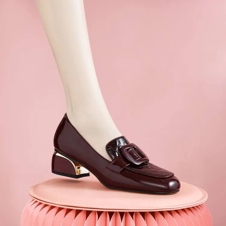 2025欧美复酒红色牛皮粗跟古方头红单鞋百搭时尚女士 乐福鞋R2818