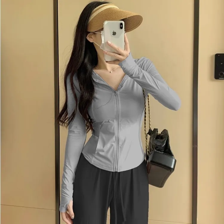 寅子冰丝防晒衣女款夏季修身套装2024连帽防紫外线薄外套运动上衣