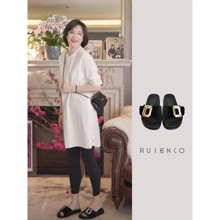 我是摩羯 水晶拖鞋 真丝丝绒玻璃钻扣羊皮生胶大底时尚一字凉拖