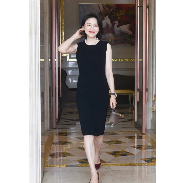 我是摩羯肯尼迪夫人经典黑色简约直身形醋酸连衣裙针织