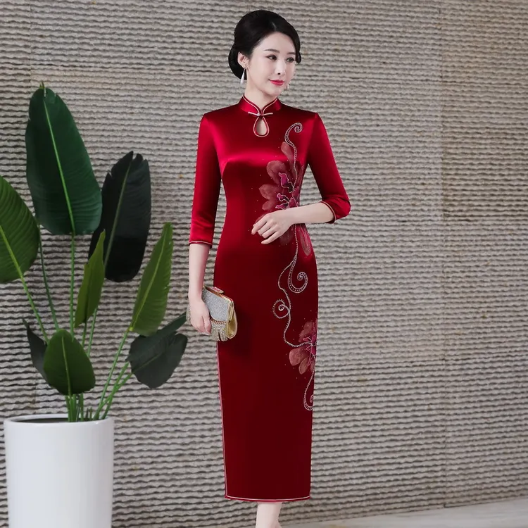 新款高档改良醋酸宋锦旗袍红色显瘦气质结婚婚礼敬酒长款七分袖