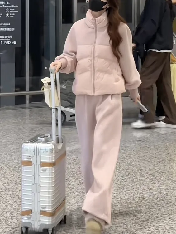 秋冬新款立领休闲90白鸭绒羽绒服时尚外套女显瘦阔腿裤套装6562