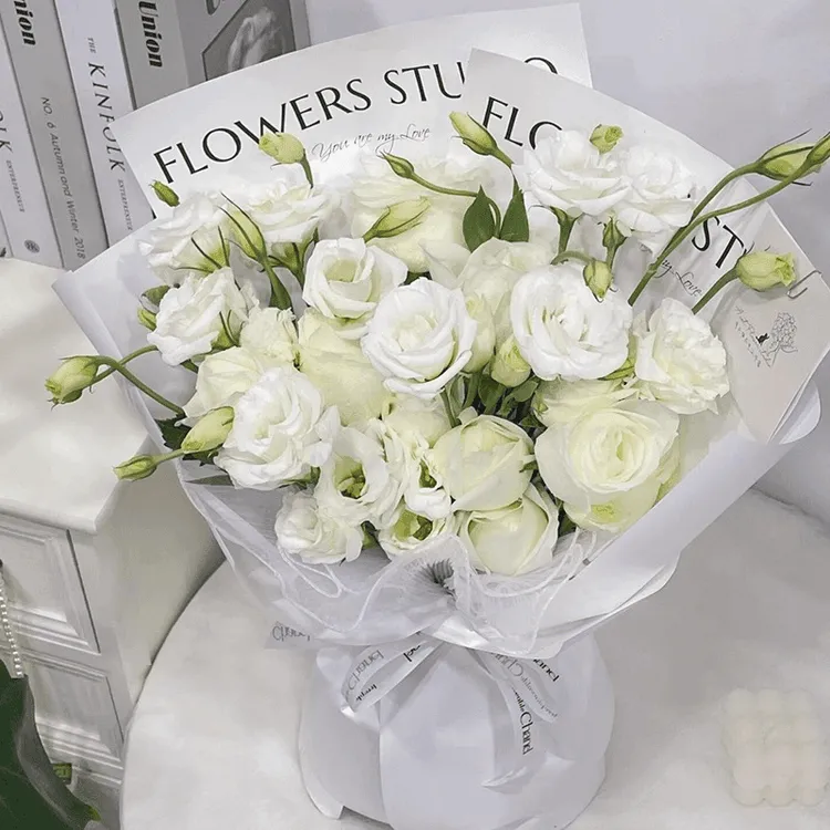 白玫瑰洋桔梗花鲜花速递束同城配送闺蜜女男友生日礼物附近花店