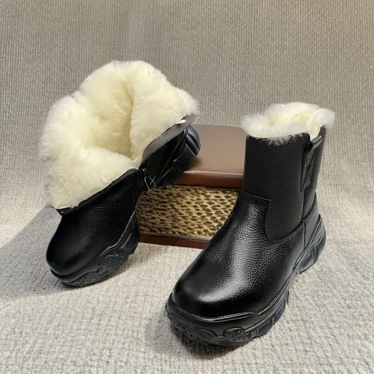 雪地靴卡其色款可可托海保暖雪地靴