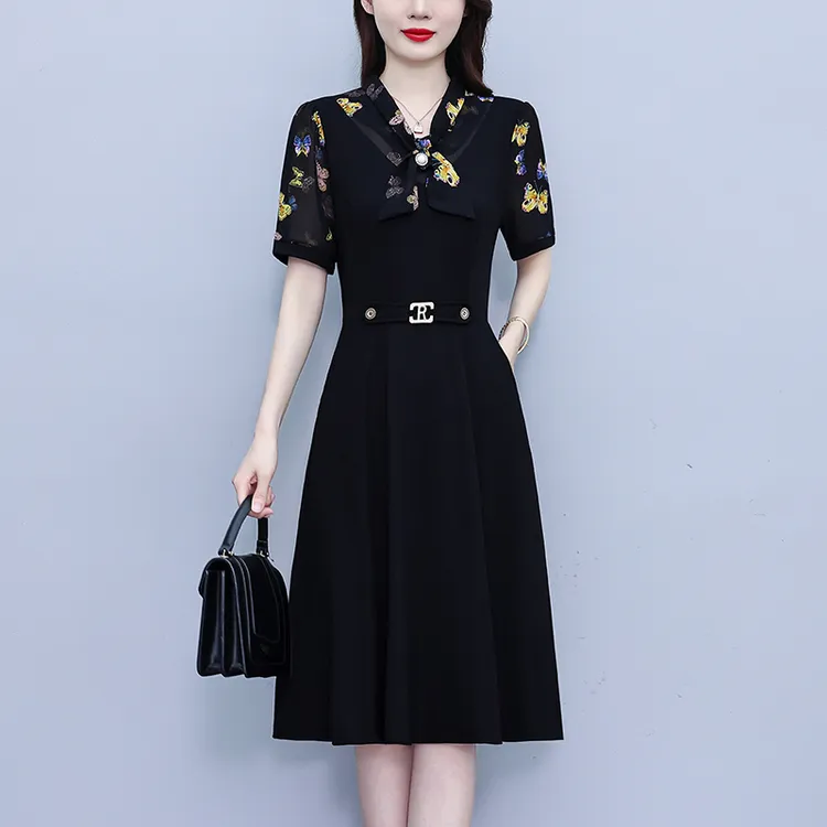 高档中年妈妈假两件大码女装夏季新款韩版收腰洋气拼接连衣裙女