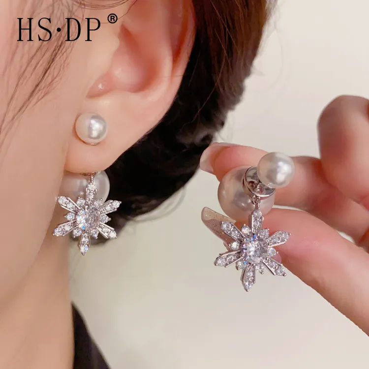 非金属锆石耳饰 潮款前后戴仿珍珠锆石雪花耳钉女精致时尚气质百