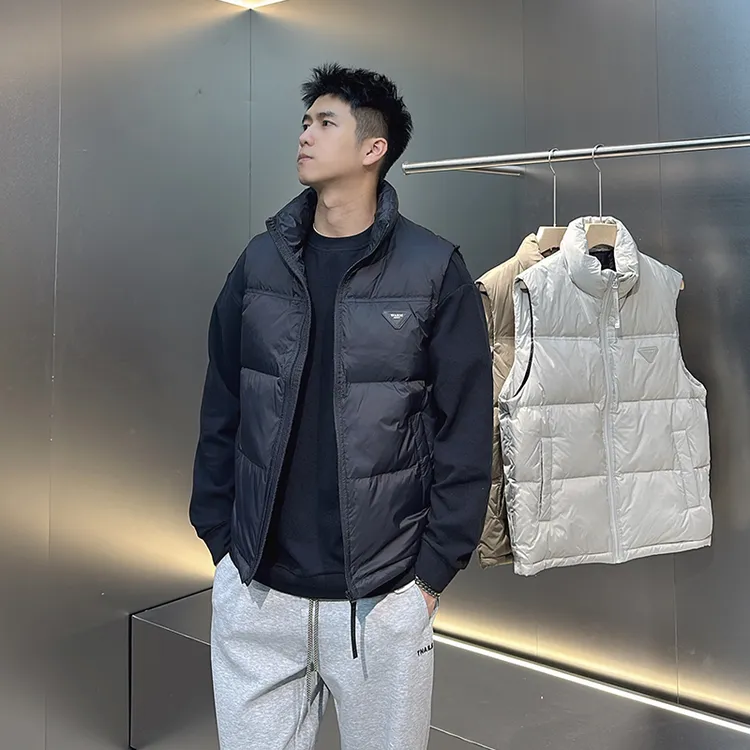2025秋冬新款短款90绒白鸭绒立领羽绒马甲男冬季无袖外套马夹