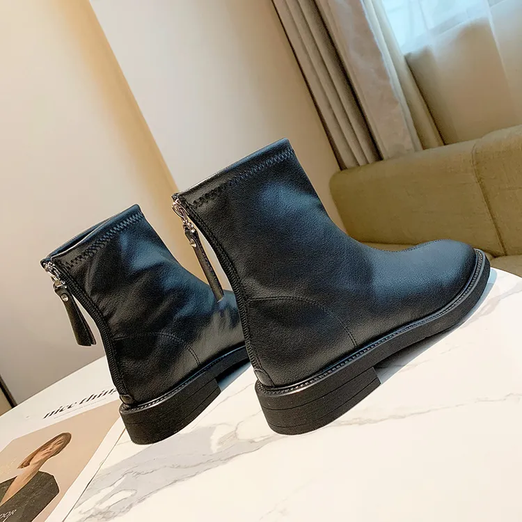 新款软皮马丁靴女2025秋冬平底加绒瘦瘦靴韩版百搭方头短筒单靴子