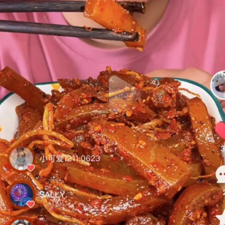 拍一发四油辣子牛皮套餐1600g《中通快递》