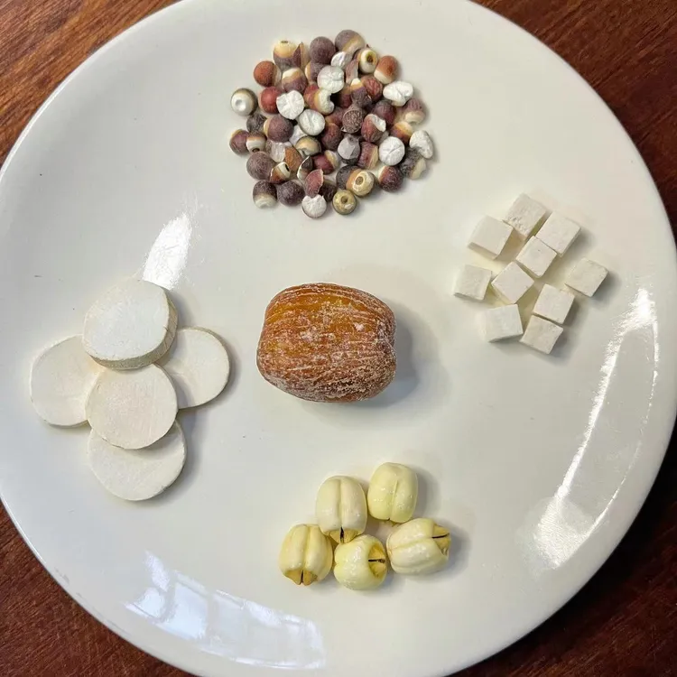 【姗姗】经典四神汤3次量 芡 实茯 苓蜜 枣莲子淮山汤散装产品