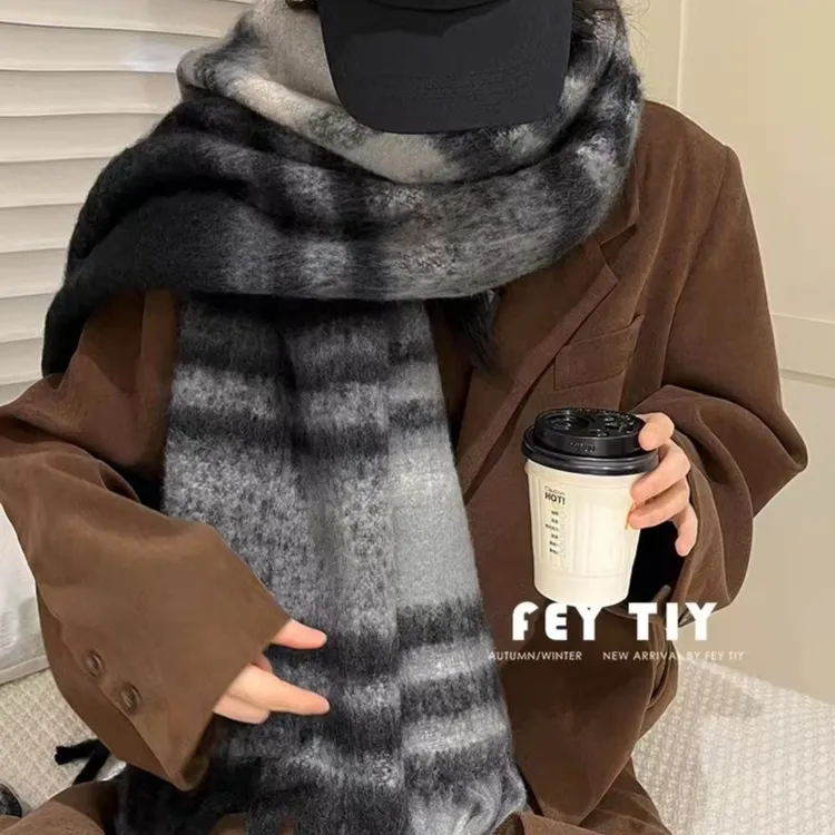 韩版氛围感黑灰格子流苏围巾披肩秋冬季加厚学生百搭保暖围脖男