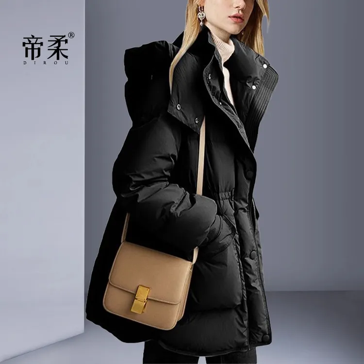 欧美2025冬季新款黑色中长款羽绒服气质休闲加厚面包服连帽外套女