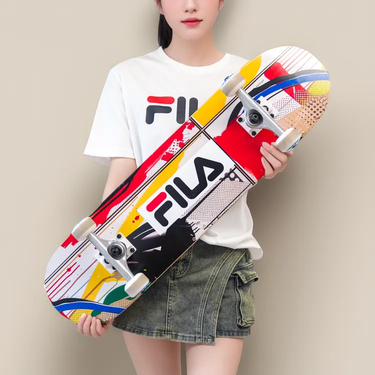 对新手更友好的FILA滑板零点系列双翘板专业进口枫木新手专业滑板