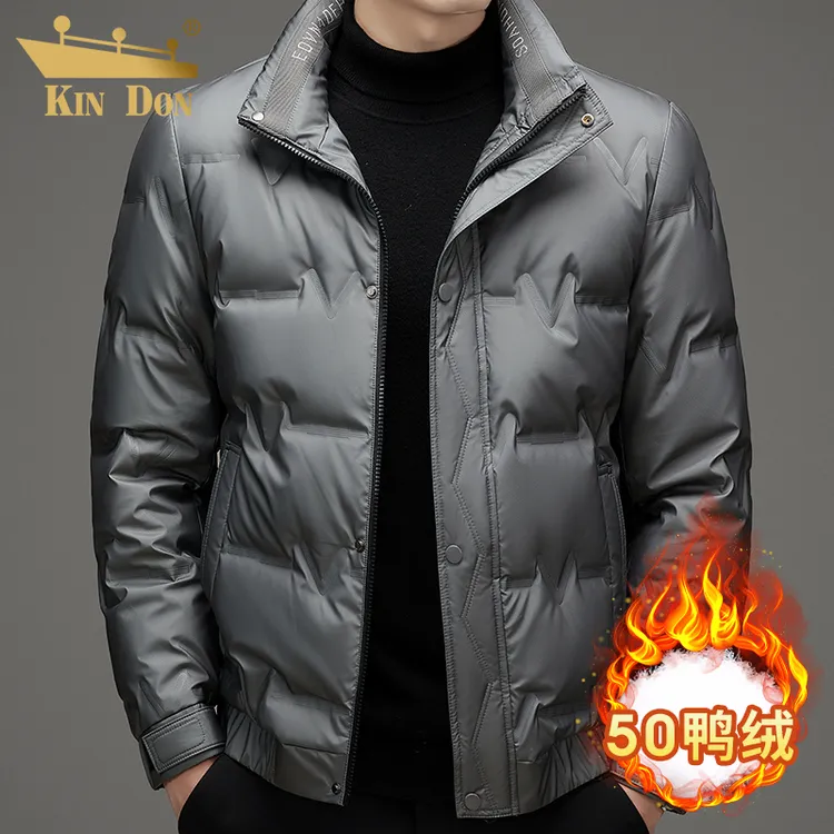 金盾短款立领羽绒服男士潮流时尚秋冬季新款轻薄保暖外套防寒服男