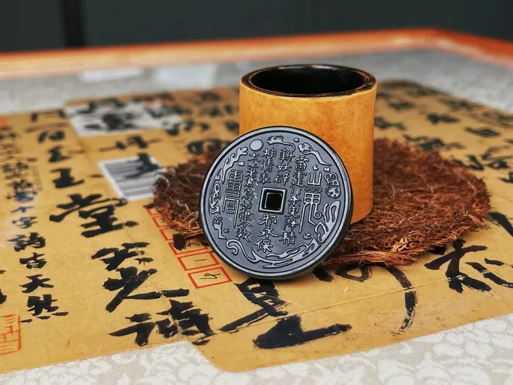 天然和田玉墨玉山鬼花钱时尚复古创意纯手工个性民族风实心素款