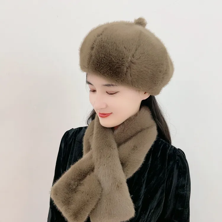 贝雷帽时尚新款百搭显脸小复古秋冬画家帽子女毛绒加厚保暖围巾