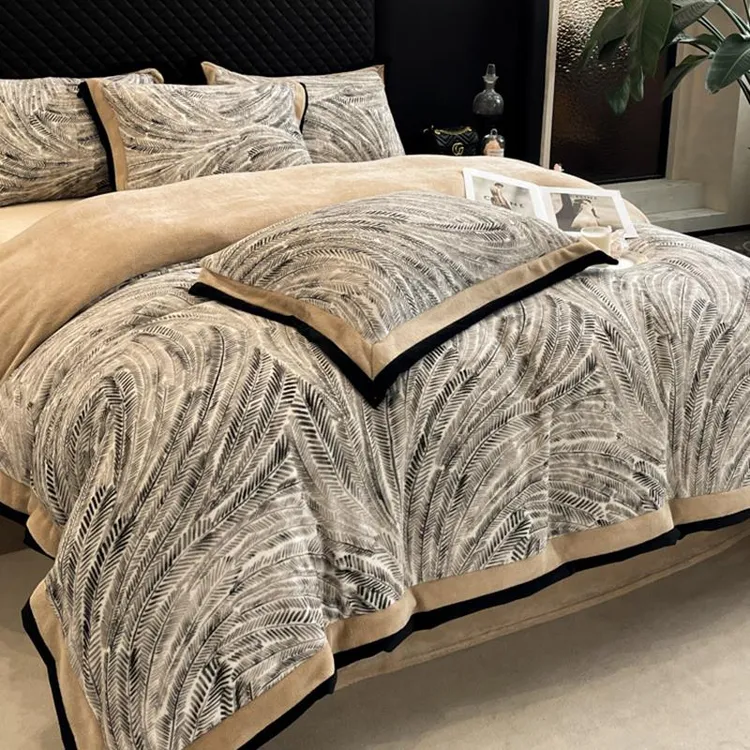 轻奢高级感牛奶绒四件套加厚保暖印花珊瑚绒被套床单冬季床上用品