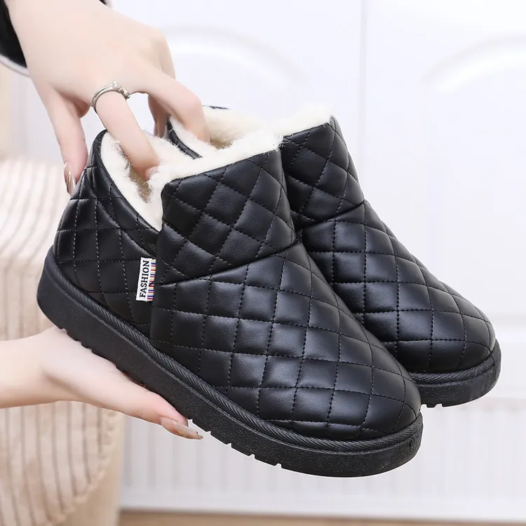 冬季加绒加绒妈妈鞋软底软面舒适保暖中老年女棉鞋一脚蹬短靴