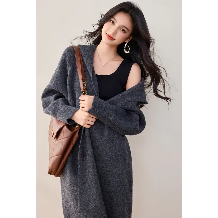 2024秋冬慵懒感连帽针织毛衣外套女宽松大衣中长款气质时尚