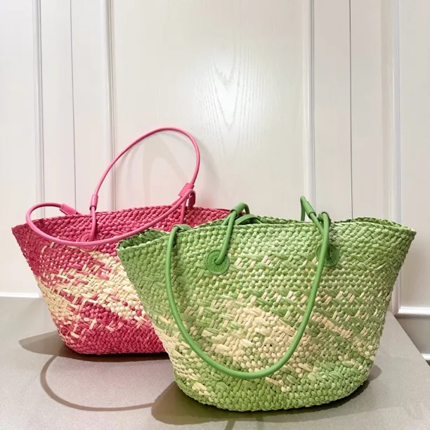 2024新款草编包 彩色多巴胺搭配夏日草编包大容量度假沙滩包单肩