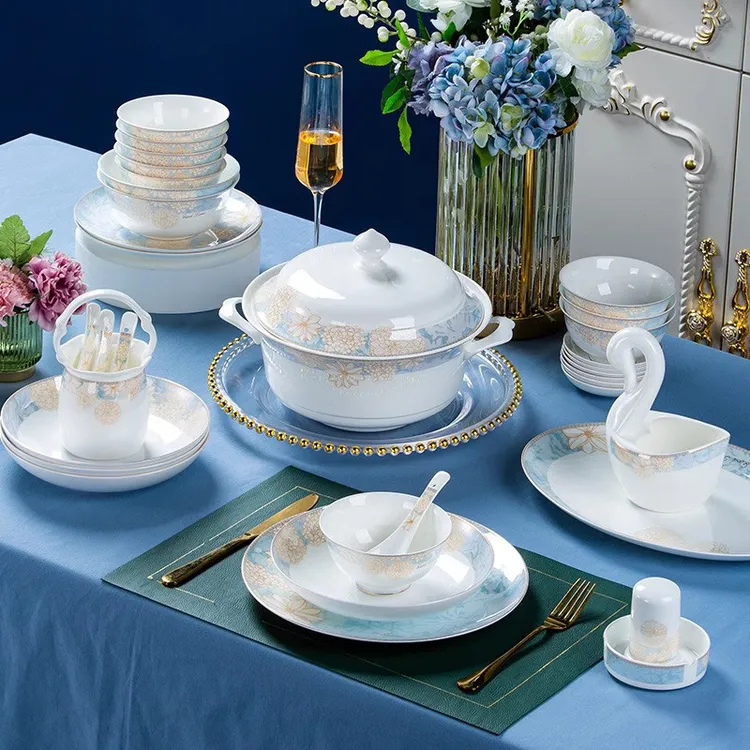 景德镇轻奢2024新款陶瓷餐具套装碗碟套装家用简约现代风中式风