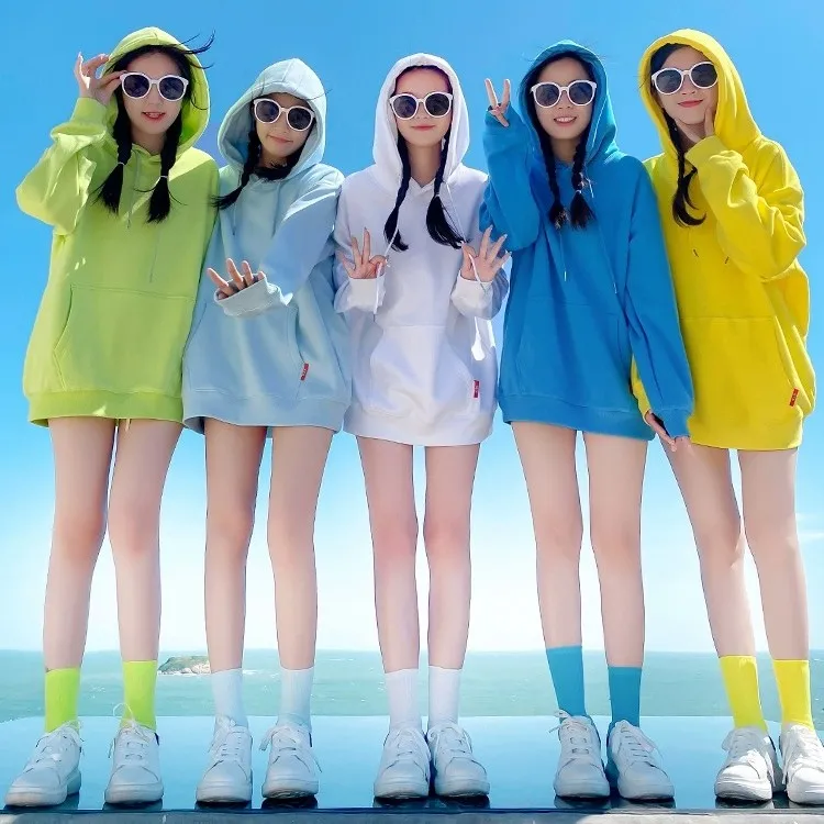 秋冬款闺蜜装宽松连帽班服团体聚会来图定制LOGO糖果彩色卫衣