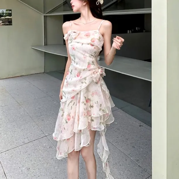 不规则法式浪漫无袖碎花吊带裙子收腰修身显瘦连衣裙女夏季气质设