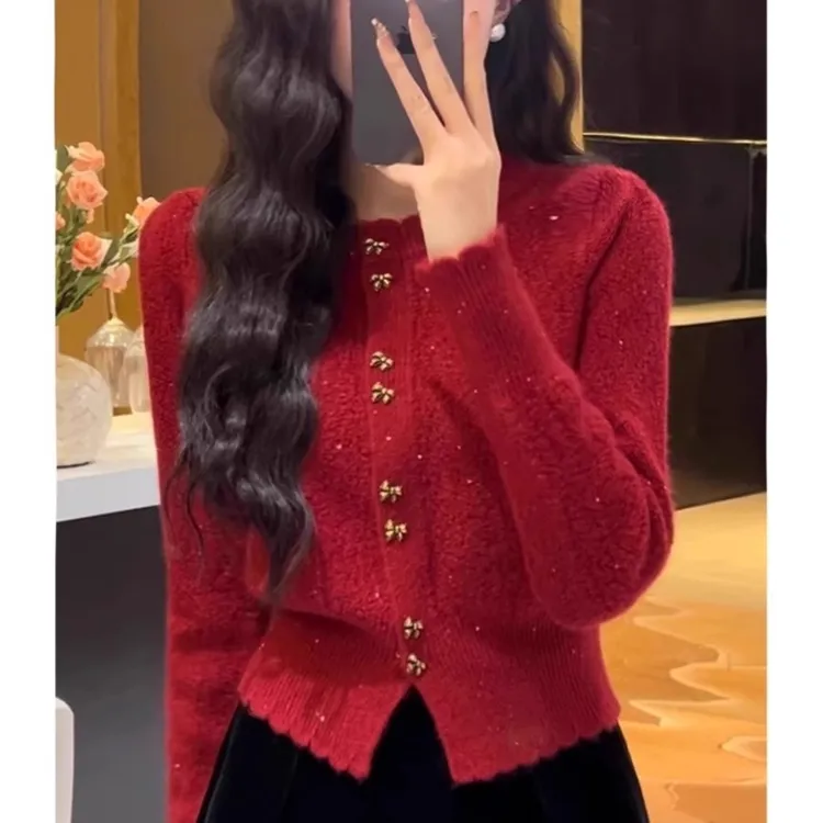 2025早秋小香风蝴蝶金扣毛衣女慵懒风洋气长袖纯色百搭针织衫上衣