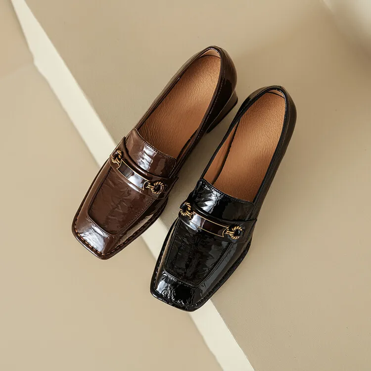 2024春秋新款漆皮方头粗跟英伦风深口乐福鞋NJMK1070