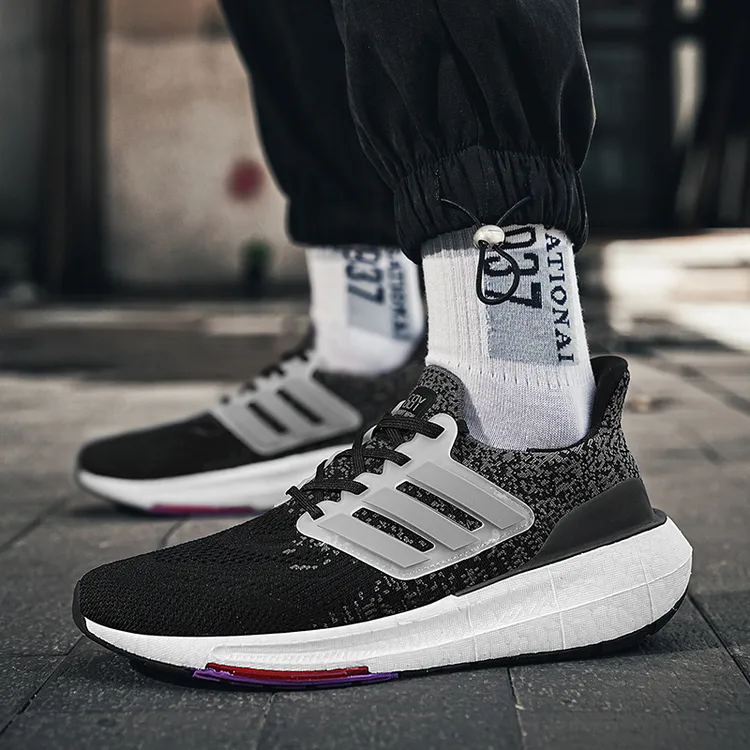 运动鞋子男款2024新款爆款夏季透气网面超轻男士减震跑步鞋子男鞋