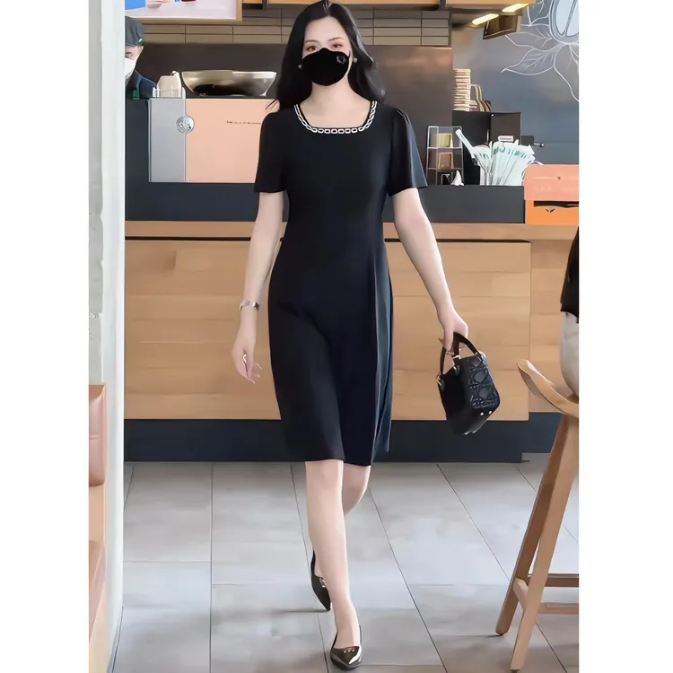 2025气质显瘦夏季新款连衣裙遮肚子轻奢设计黑色连衣裙高级感显瘦