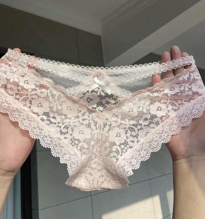 法式柔软白感蕾丝内裤透气舒适女网纱镂空半包臀三角裤薄款性感
