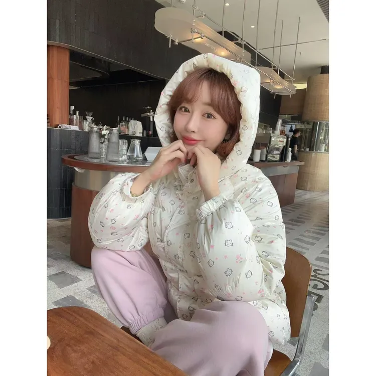 【YFONI】Kitty碎花奶呼呼白鸭绒羽绒连帽外套