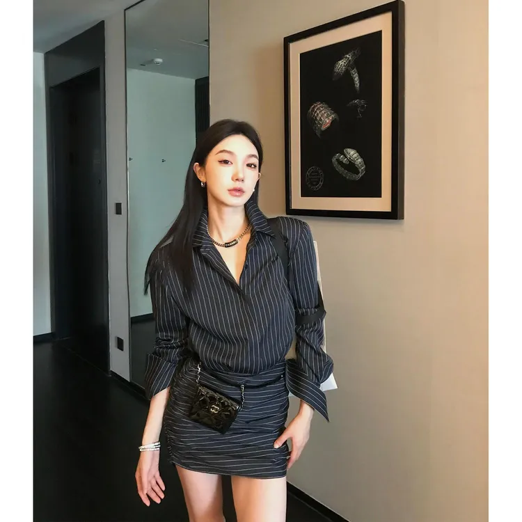 轻奢潮牌款 【Office Siren解构大女主】条纹衬衫连衣裙