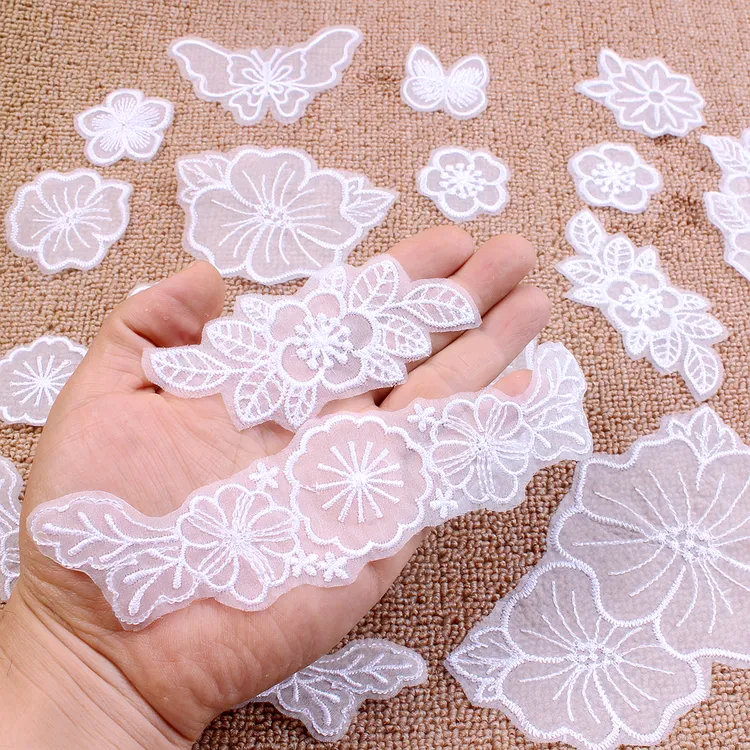 蕾丝布贴花朵手缝刺绣布贴时尚欧根纱衣服裙子装饰贴破洞修补丁贴