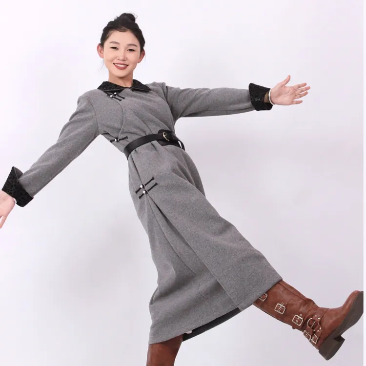 Adiyabrand呢子高定复古设计感秋冬女款翻领蒙古元素出游连衣裙女