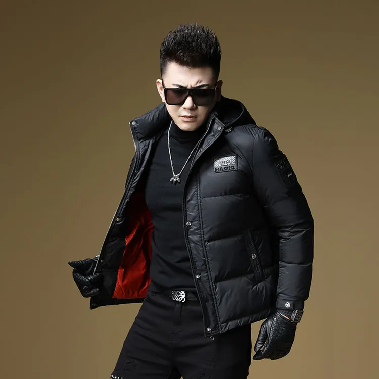 2025新款专柜带帽正品冬季加厚羽绒服短款潮流休闲保暖可卸帽外套