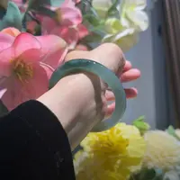 我姐姐11月15日购买的手镯！真实上手图买家秀！翡翠手镯！镯子！