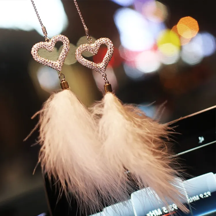 【心心相印】爱心羽毛车内镶钻情侣后视镜心形挂饰时尚轻奢女士车挂