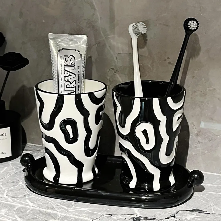 创意图腾漱口杯情侣北欧刷牙杯子陶瓷家用牙杯洗漱杯高级感牙刷杯