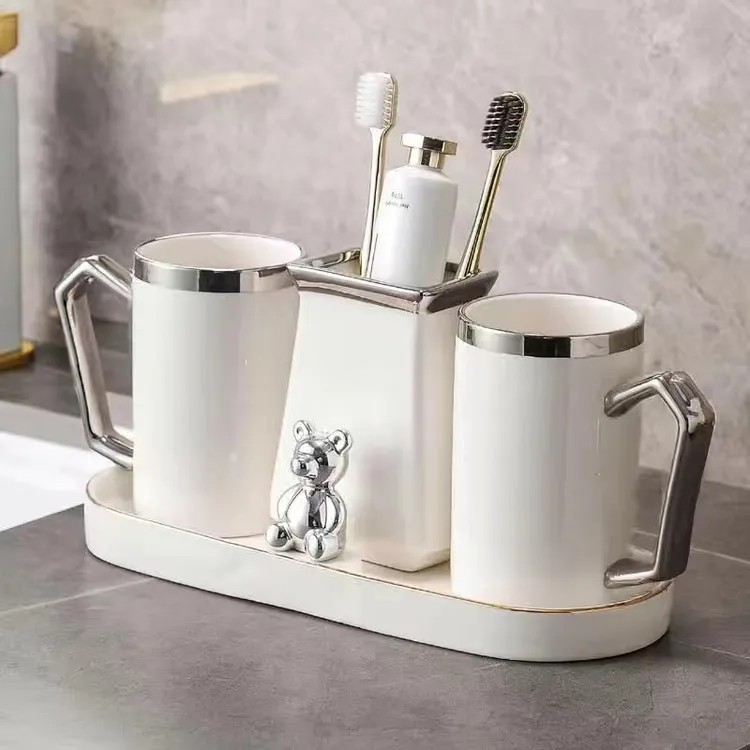 陶瓷刷牙杯套装家用漱口杯轻奢牙膏架浴室简约洗漱杯高档牙缸杯架