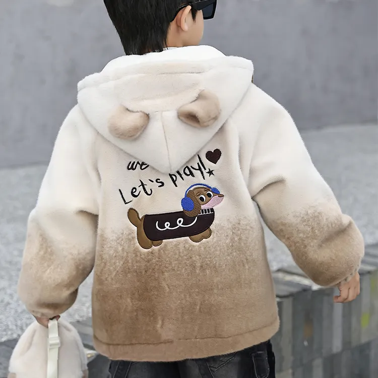 亲子装过年服战袍男童冬季新款加绒加厚连帽外套中大童毛毛衣渐变