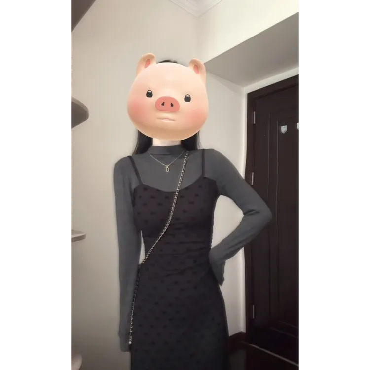 法式假两件半高领针织连衣裙女早秋2024新款显瘦气质长裙子潮ins