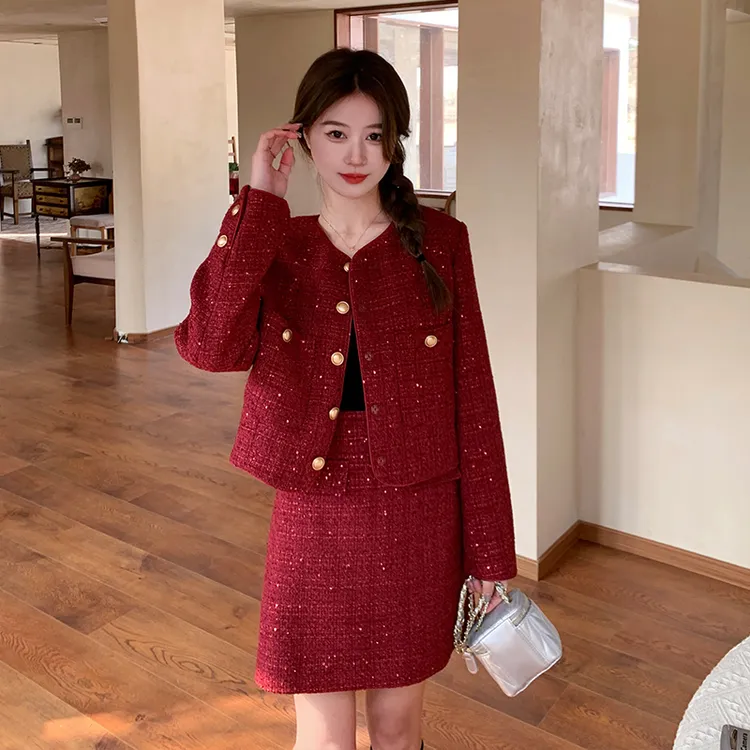 红色小香风套装女春秋2024新款订婚外套半身裙两件套洋气复古名媛