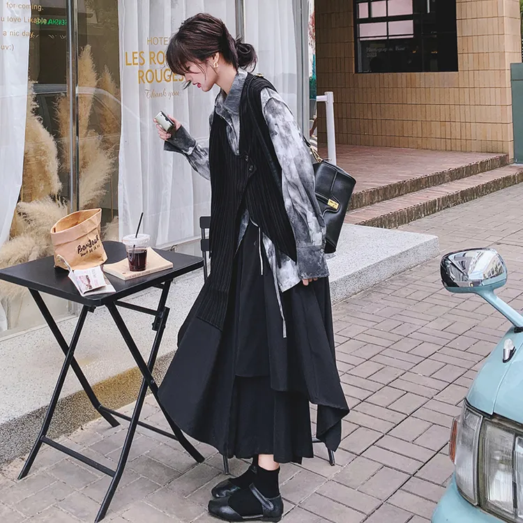 设计感不规则马甲印花衬衫套装裙女春秋2025新款显瘦半身裙三件套