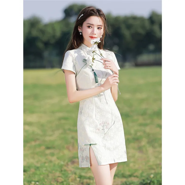 中国风旗袍2025夏新款夏季气质小清新少女中长款修身白色蕾丝裙子