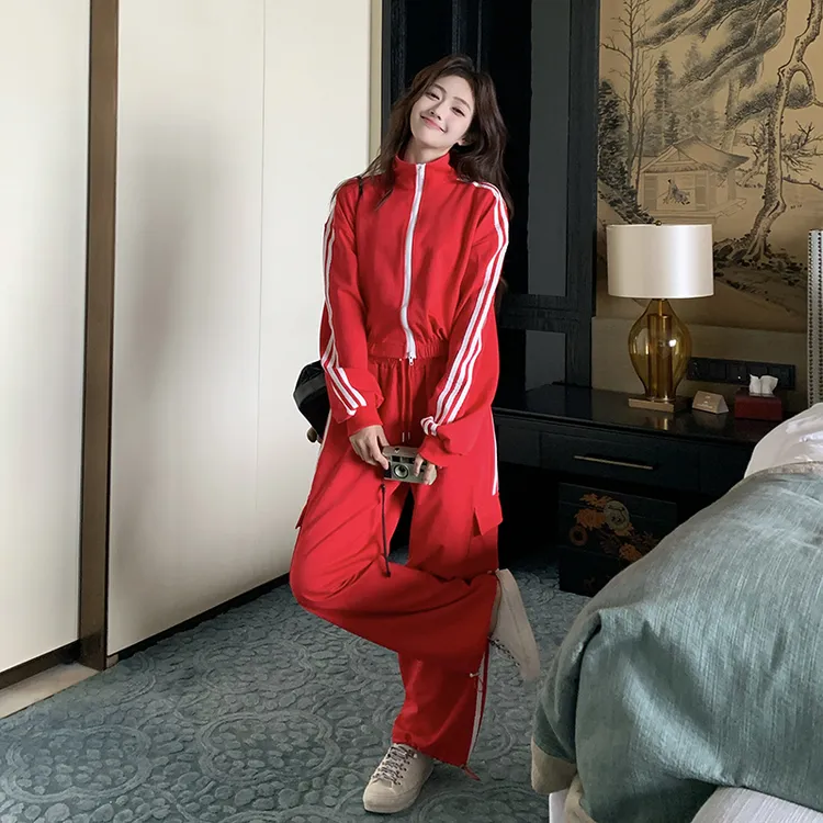 红色慵懒风运动套装女2024秋季新款复古开衫卫衣休闲阔腿裤两件套