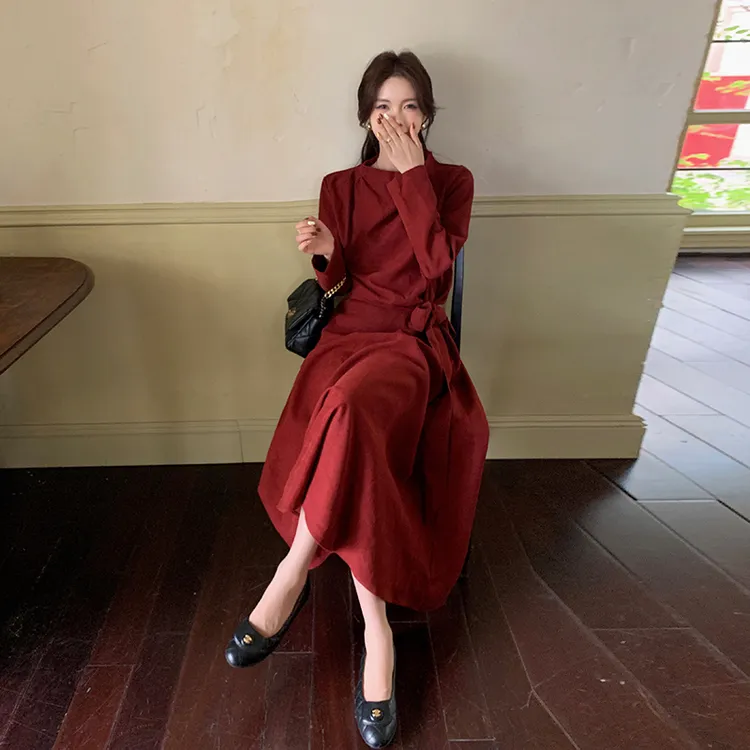 安可拉红韩版风连衣裙女2024秋季新款系带收腰纯欲长裙雅丹风