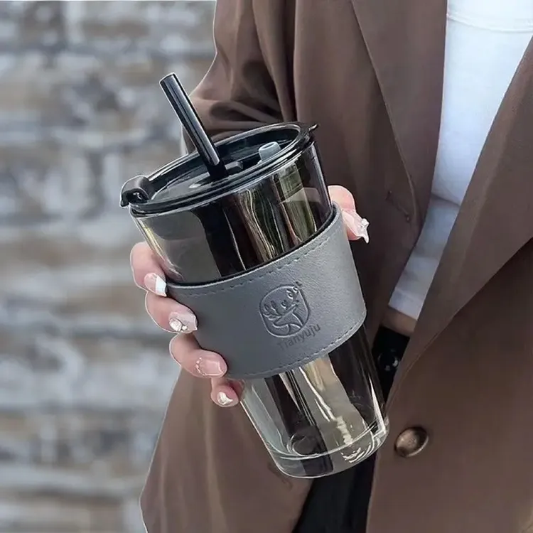 韩系杯子ins极光杯双饮吸管杯大容量学生办公咖啡果汁便携小鹿杯。