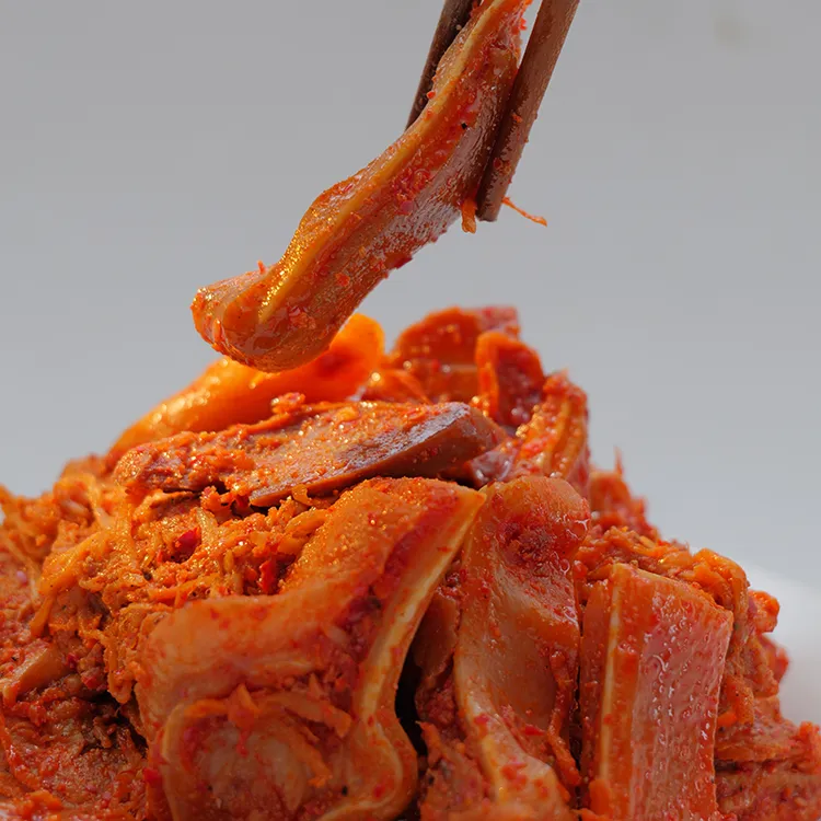 云南酸肉纯猪耳朵猪舌头手工腌制顺丰包邮